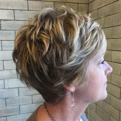 50 Short Hairstyles and Haircuts for Women in 2021